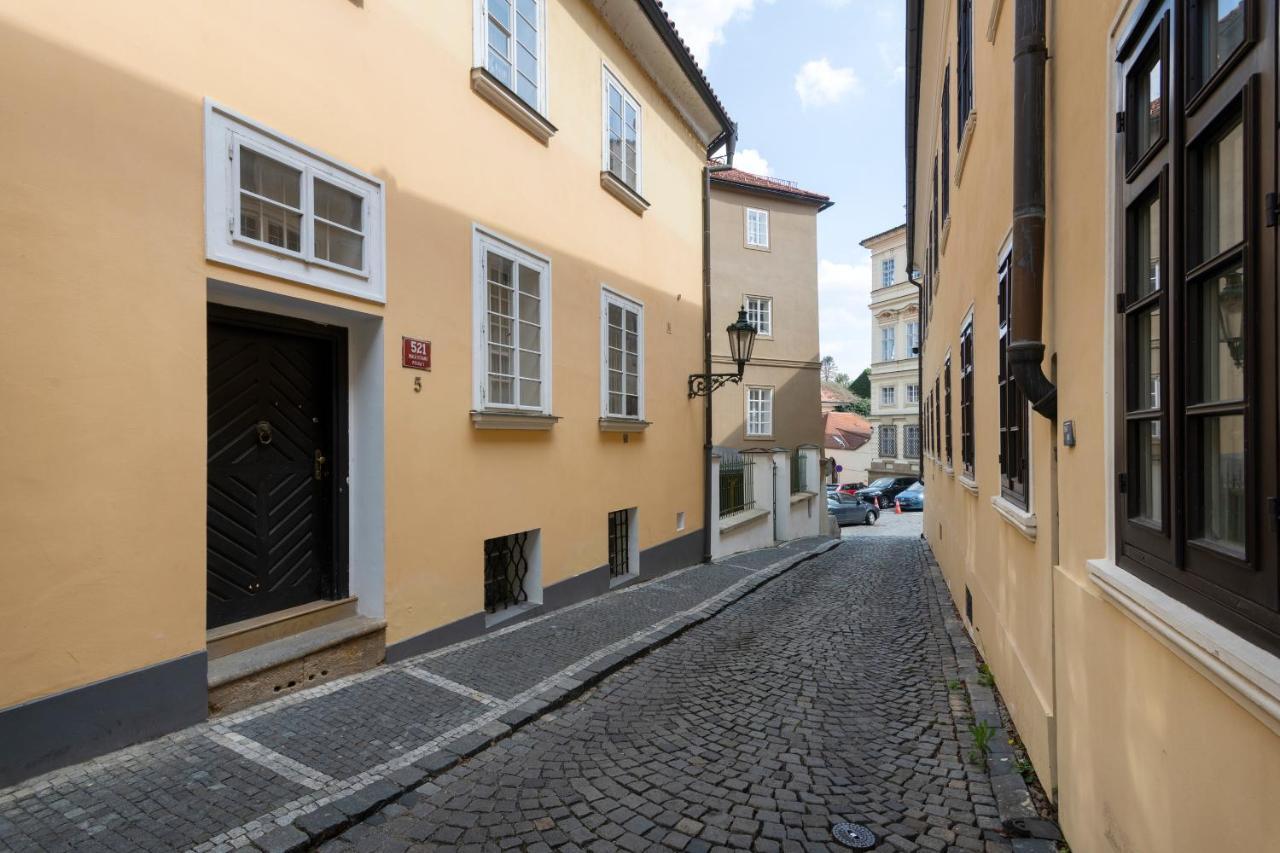 Historic Spirit At Studio Under The Prague Castle エクステリア 写真